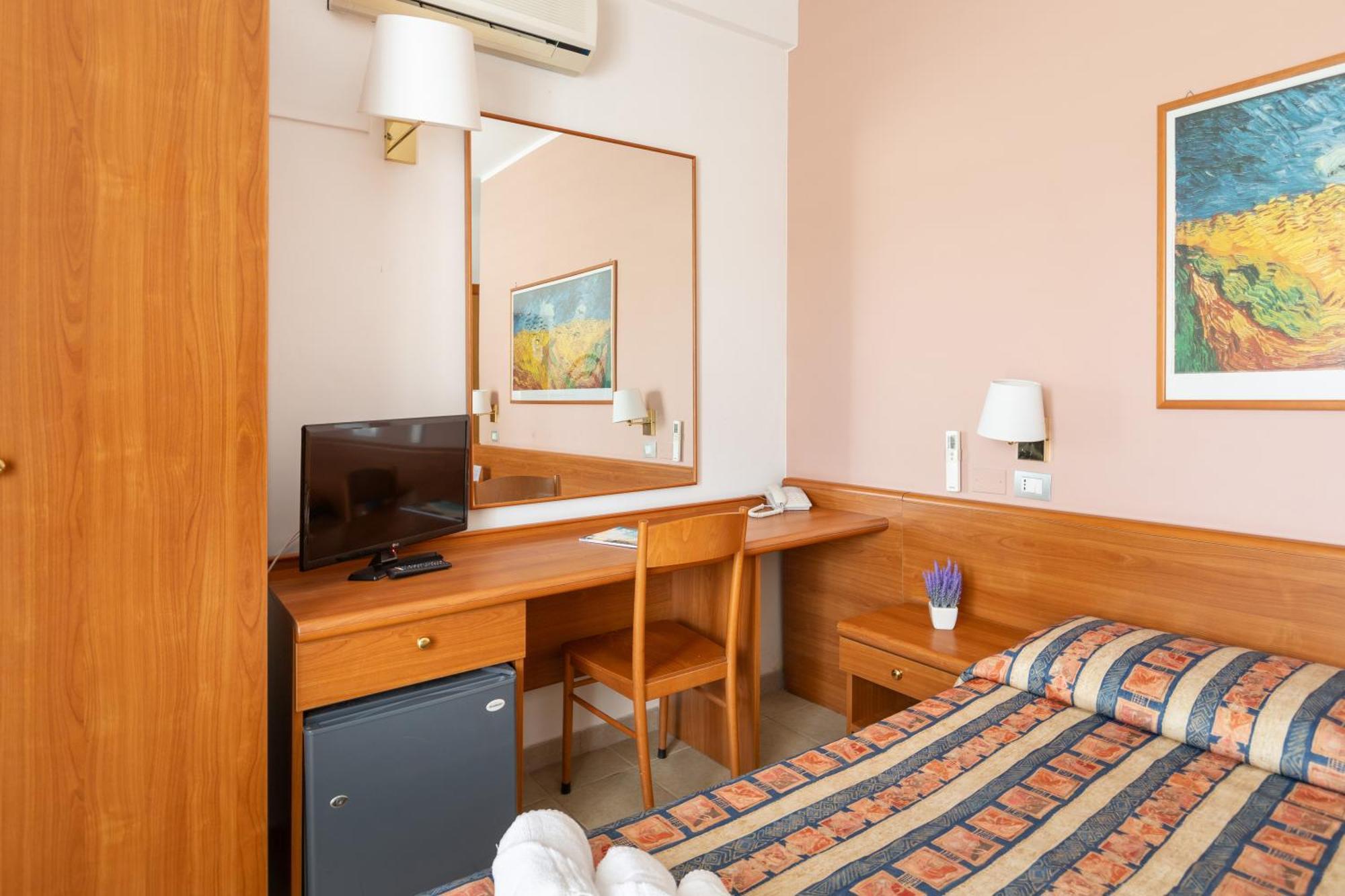 Hotel Palme Gemelle Vieste Kültér fotó
