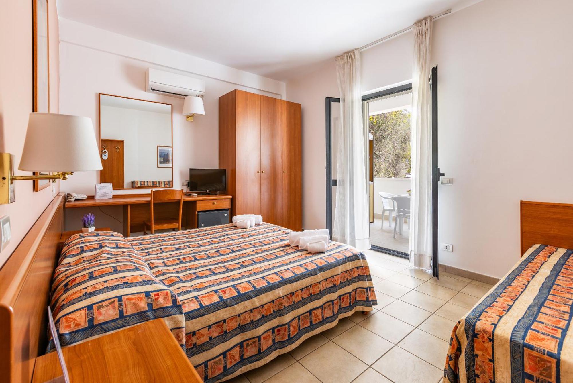 Hotel Palme Gemelle Vieste Kültér fotó